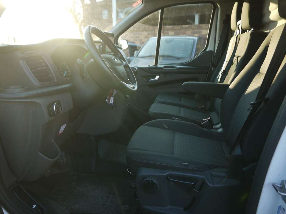 Ford Transit Custom - Imagem 12