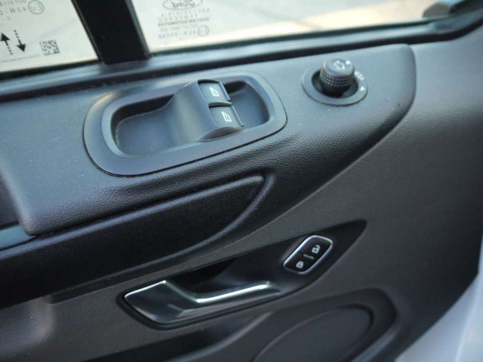 Ford Transit Custom - Imagem 15