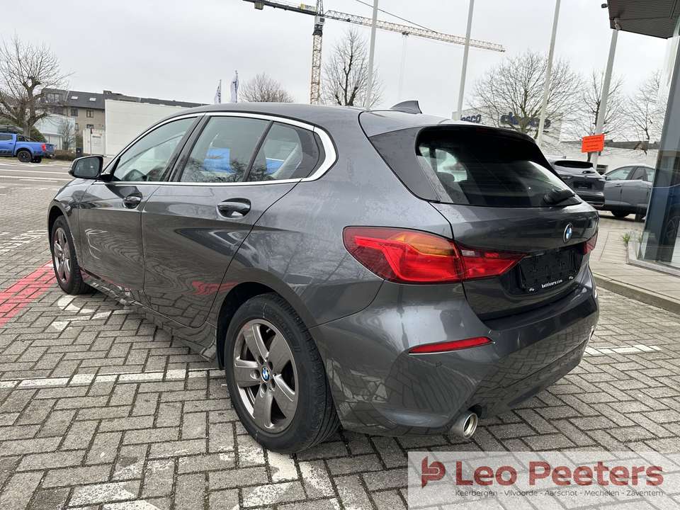 BMW 118 - Imagem 6