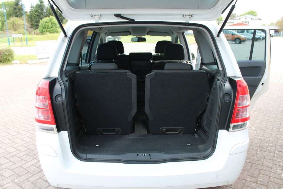 Opel Zafira - Imagem 9
