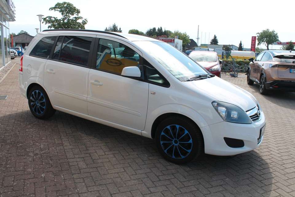 Opel Zafira - Imagem 13