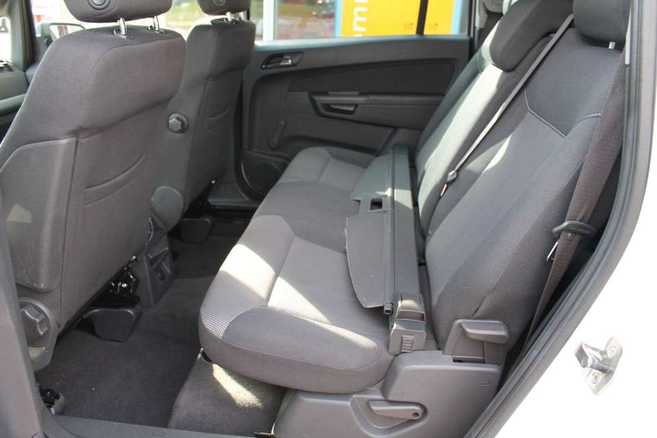 Opel Zafira - Imagem 15
