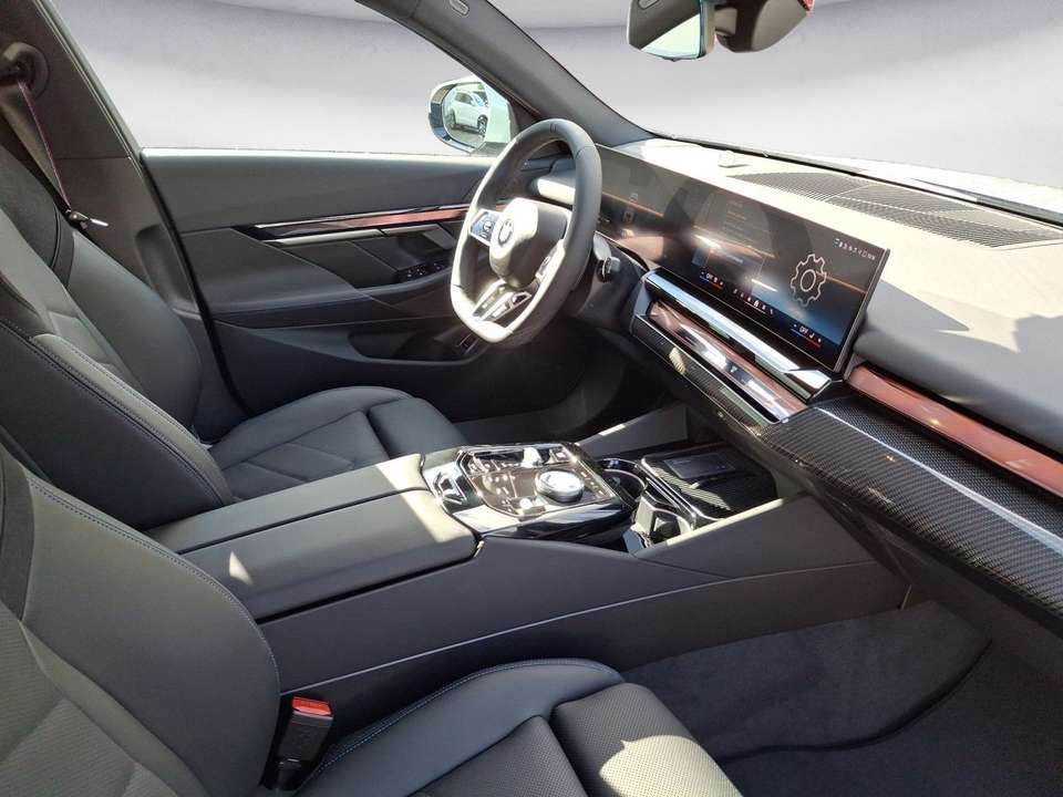 BMW 520 - Imagem 9