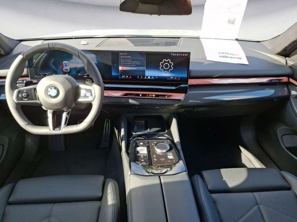 BMW 520 - Imagem 11