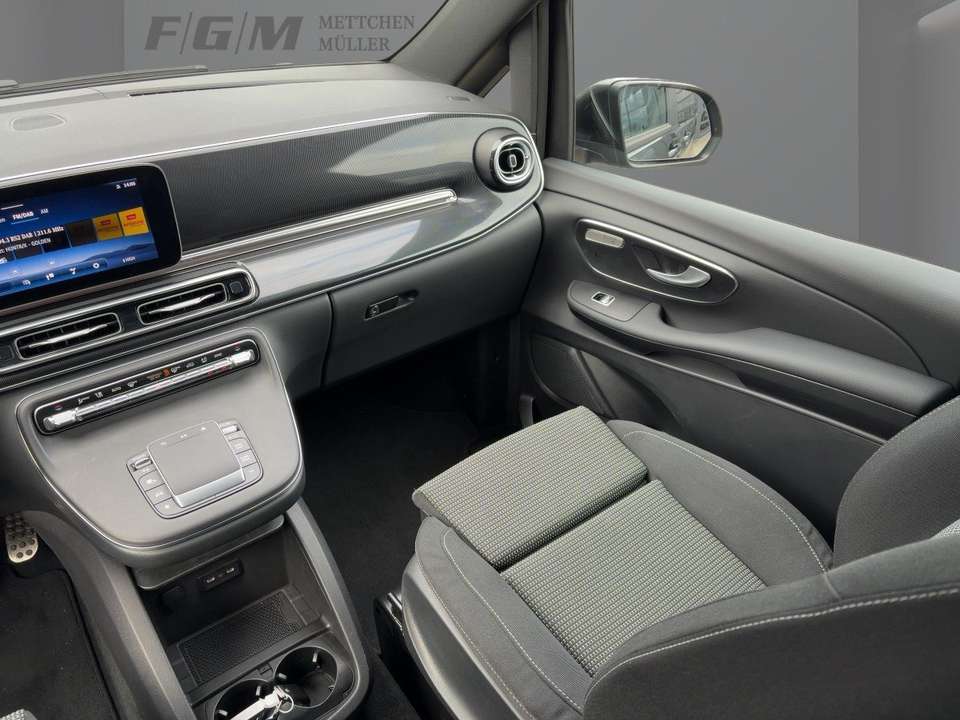 Mercedes-Benz V 250 - Imagem 11