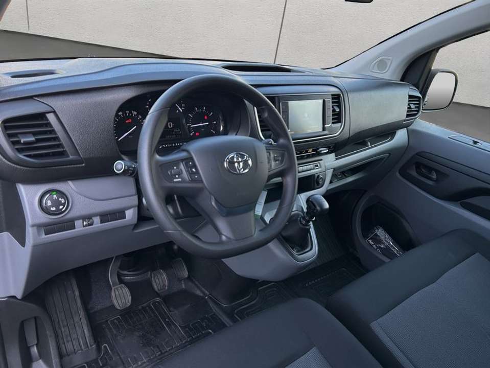Car picture 11
