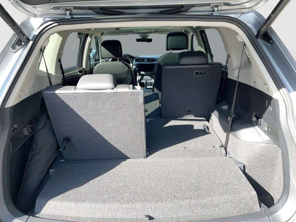 Volkswagen Tiguan Allspace - Imagem 11