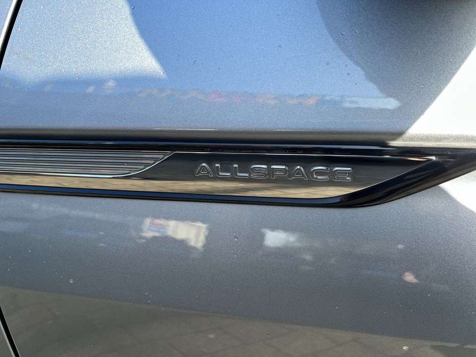 Volkswagen Tiguan Allspace - Imagem 14