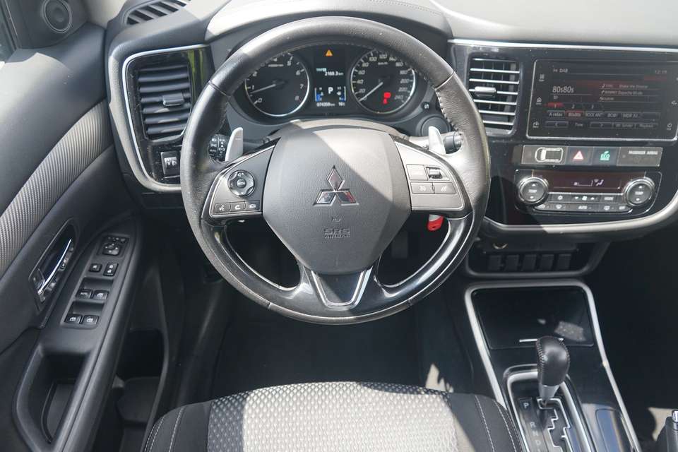 Mitsubishi Outlander - Imagem 8