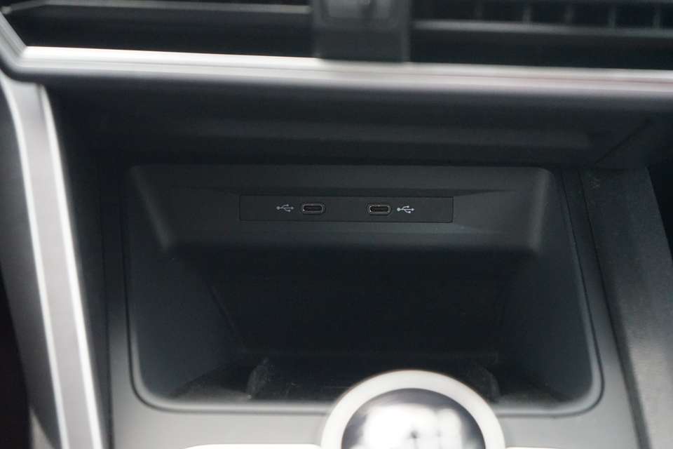 Car picture 11
