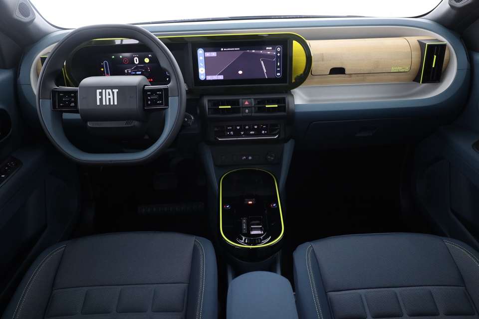 Car picture 9