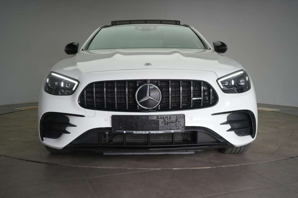 Mercedes-Benz E 53 AMG - Imagem 2