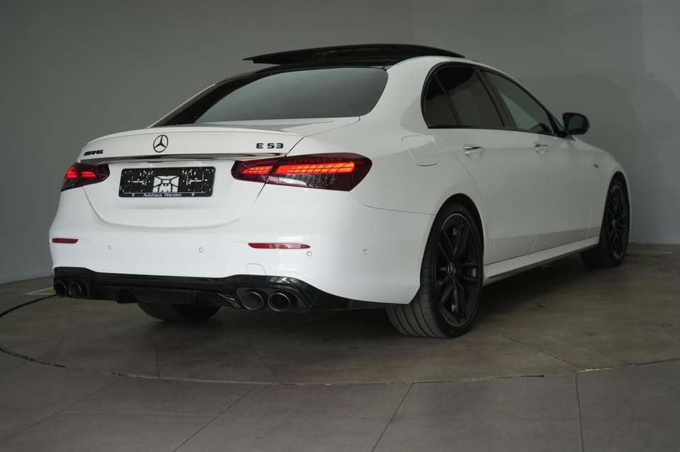 Mercedes-Benz E 53 AMG - Imagem 5