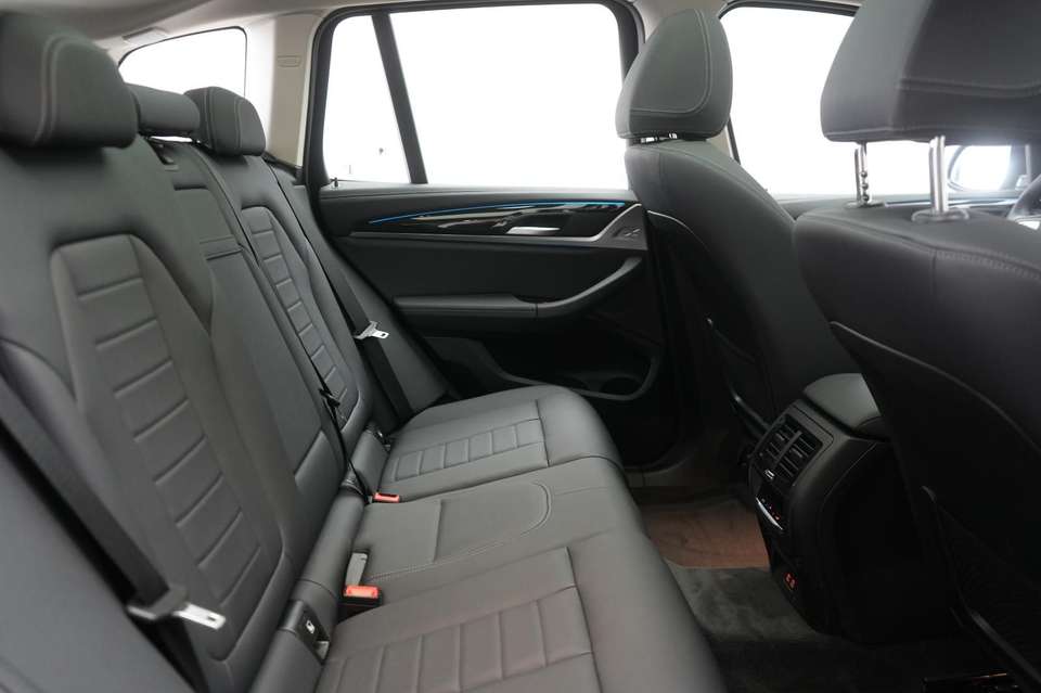 Car picture 8