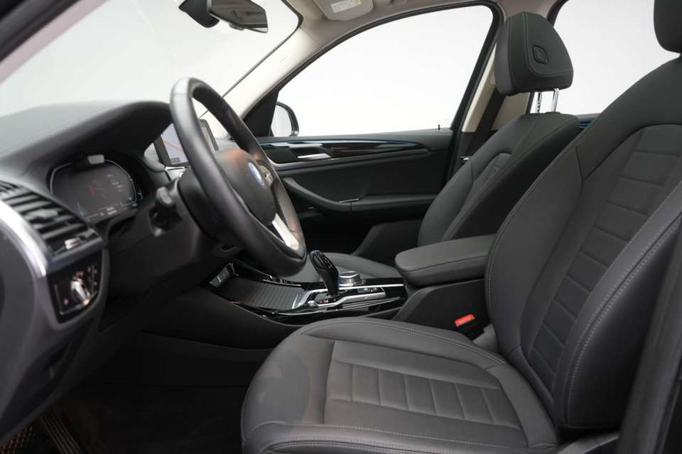Car picture 9
