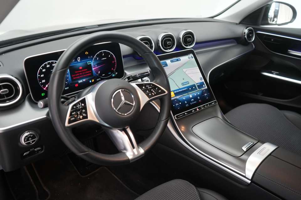 Mercedes-Benz C 220 - Imagem 12
