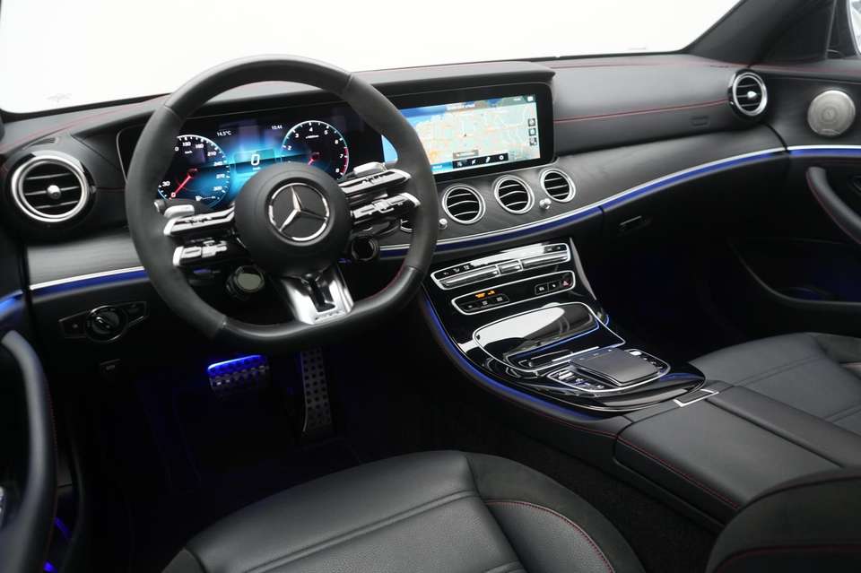 Mercedes-Benz E 53 AMG - Imagem 13