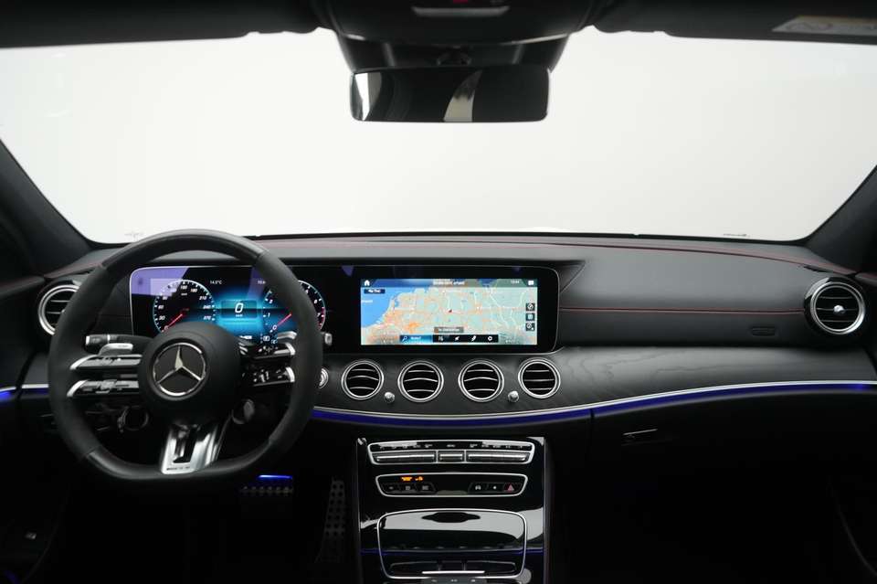 Mercedes-Benz E 53 AMG - Imagem 14