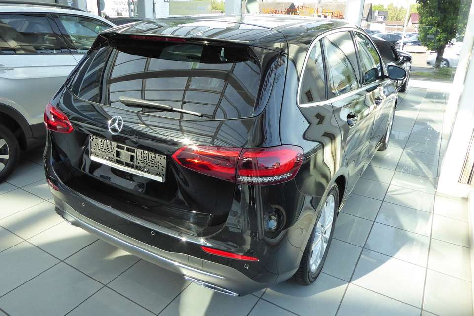 Mercedes-Benz B 180 - Imagem 3