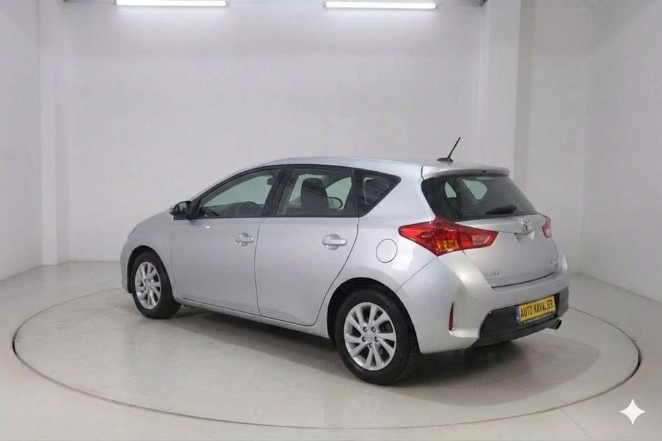 Toyota Auris - Imagem 6