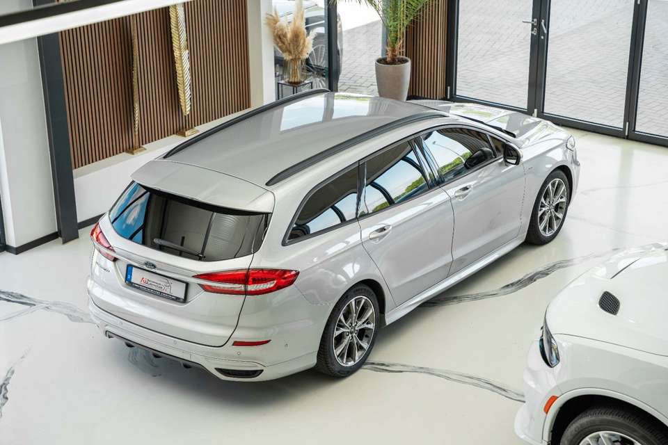 Ford Mondeo - Imagem 6