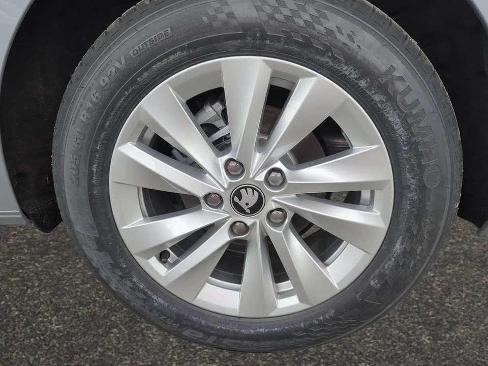 Car picture 7