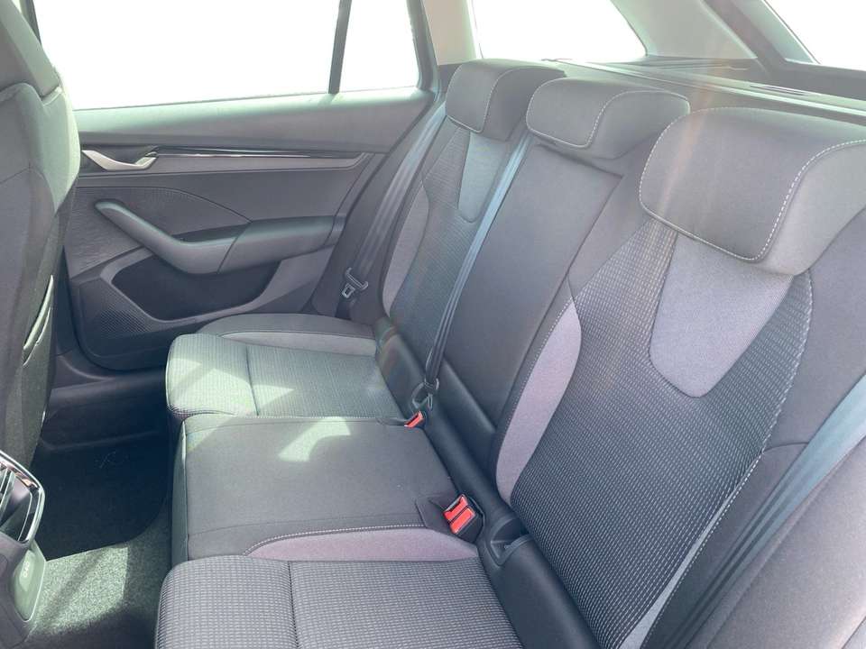 Car picture 9
