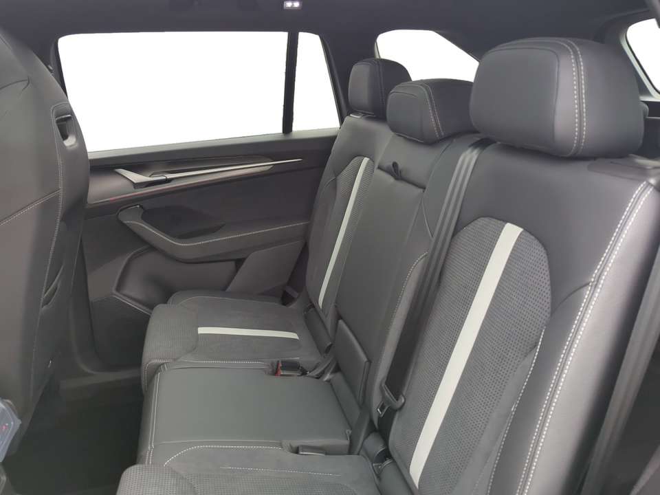 Car picture 9