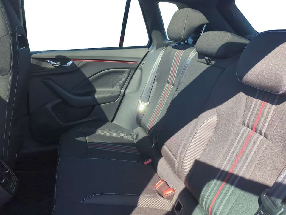 Car picture 9