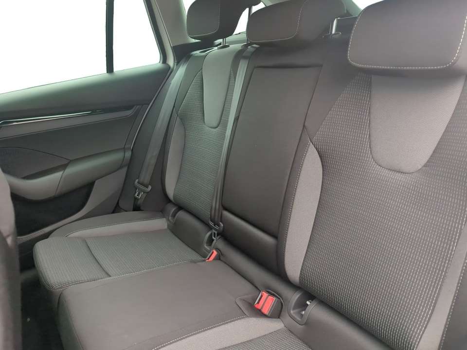 Car picture 9