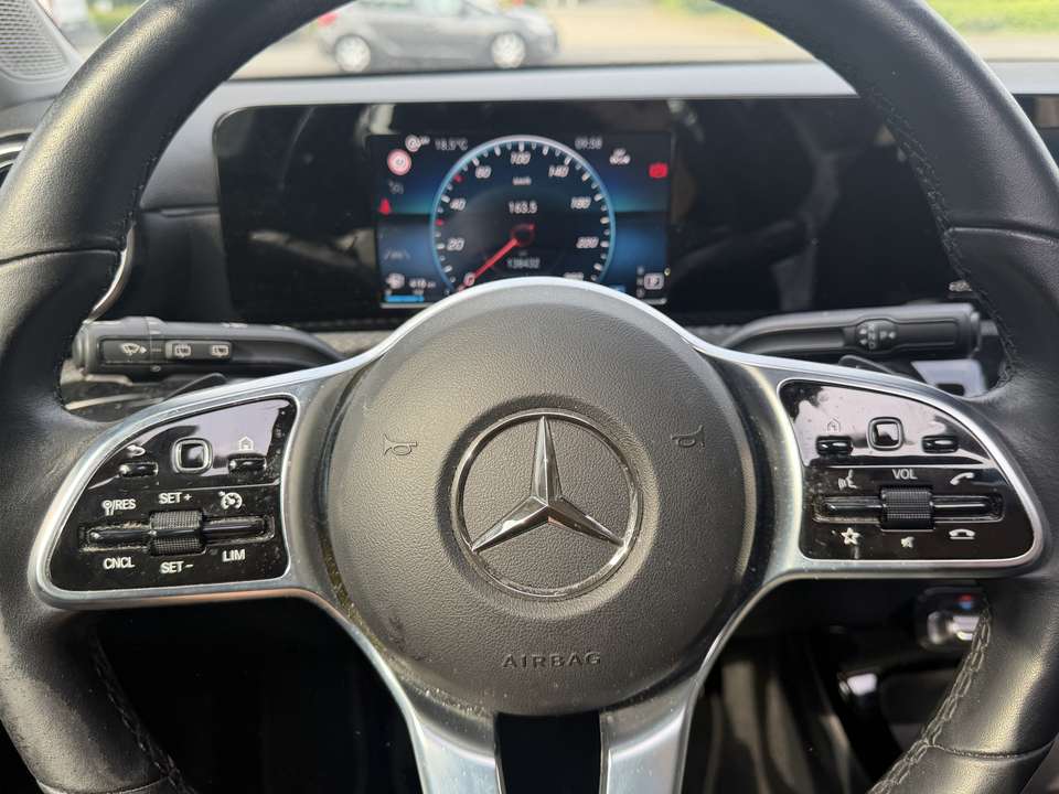Car picture 9