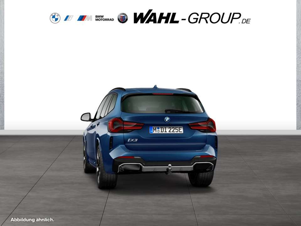 BMW iX3 - Imagem 9
