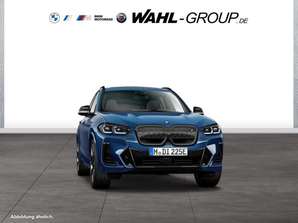 BMW iX3 - Imagem 12