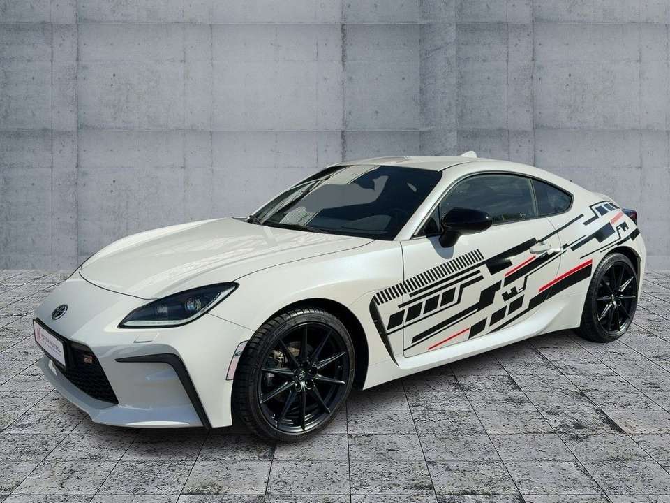 Toyota GR86 - Imagem 2
