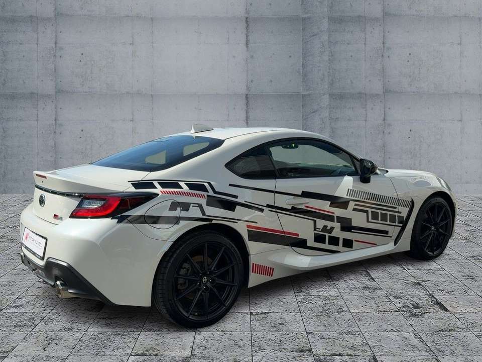 Toyota GR86 - Imagem 6