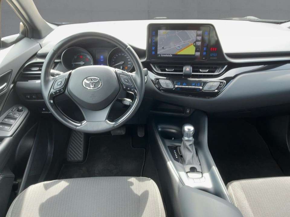 Toyota C-HR - Imagem 9