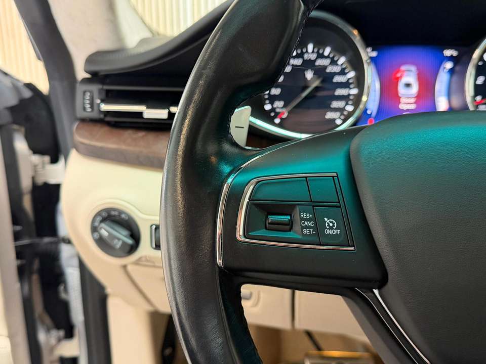 Maserati Quattroporte - Imagem 7
