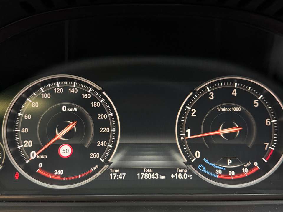 BMW 520 - Imagem 7