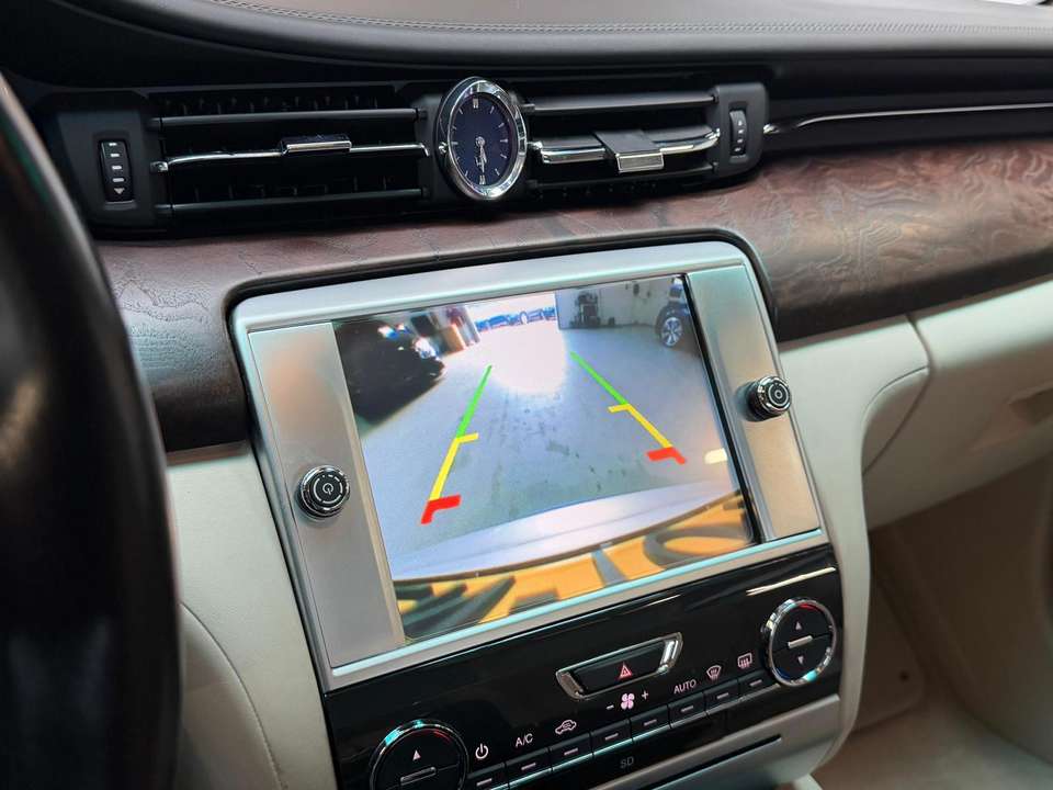 Maserati Quattroporte - Imagem 13