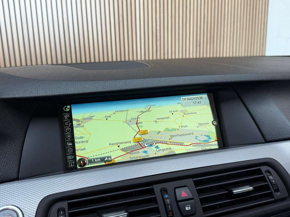 BMW 520 - Imagem 12