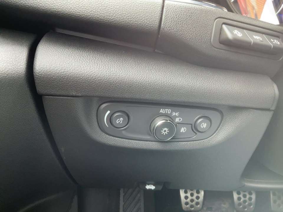 Opel Insignia - Imagem 14