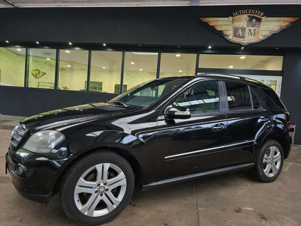 Mercedes-Benz ML 320 - Imagem 2