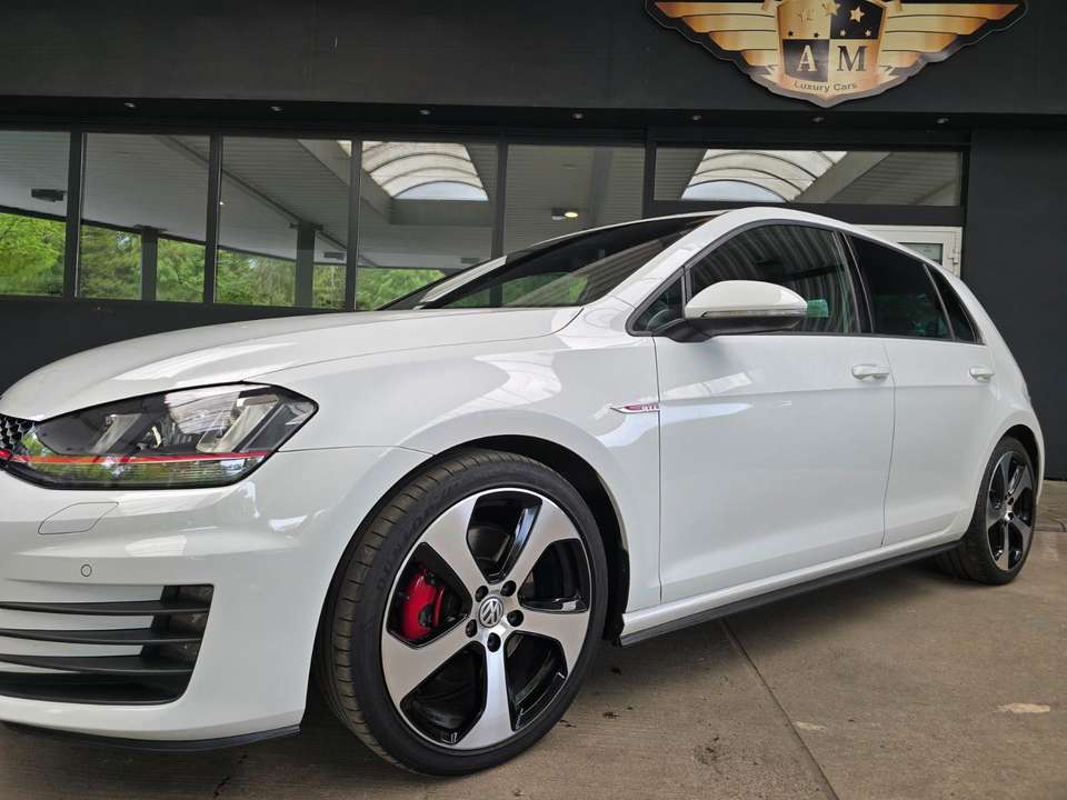 Volkswagen Golf - Imagem 5