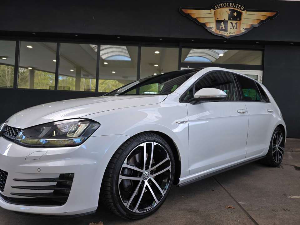 Volkswagen Golf - Imagem 5