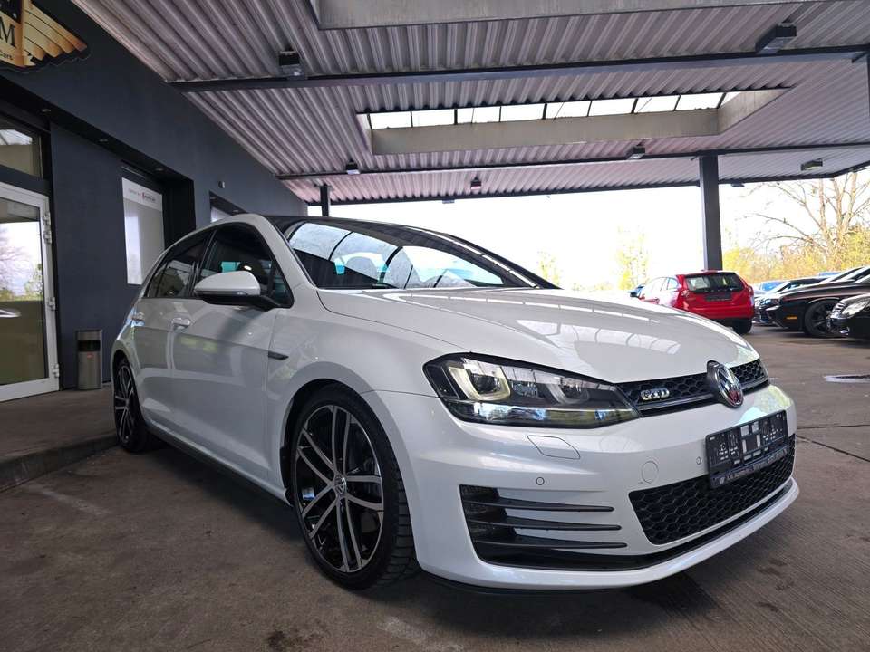 Volkswagen Golf - Imagem 7