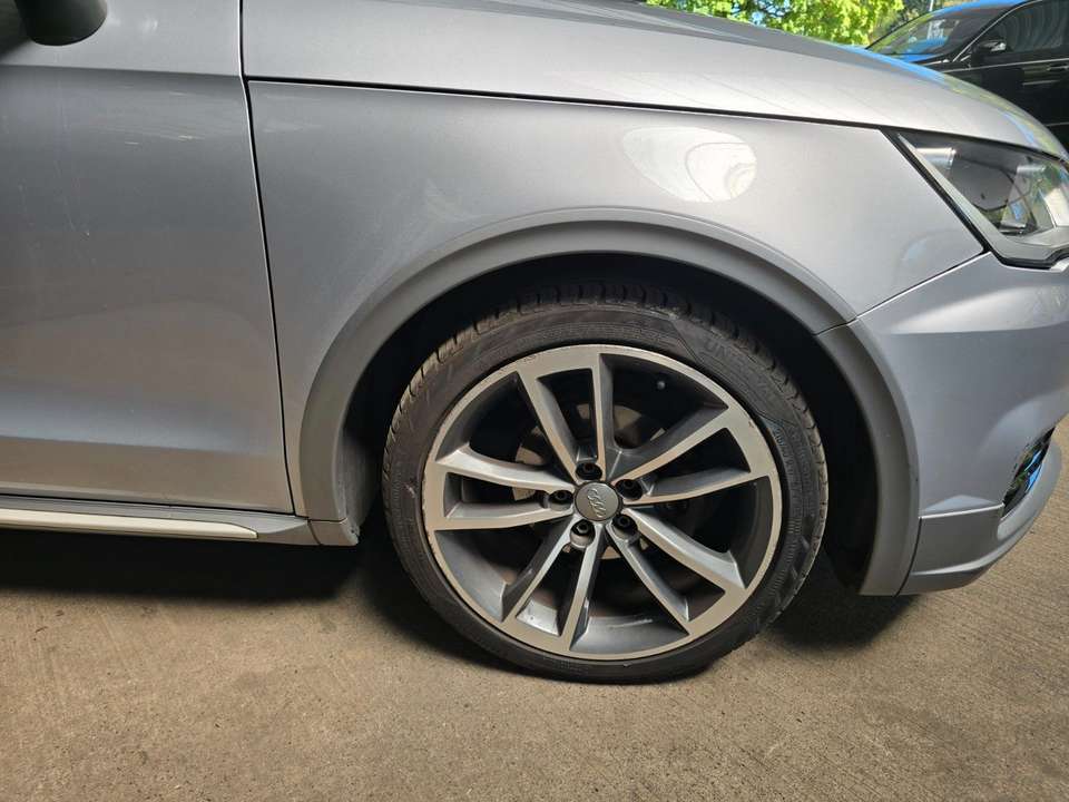 Car picture 10