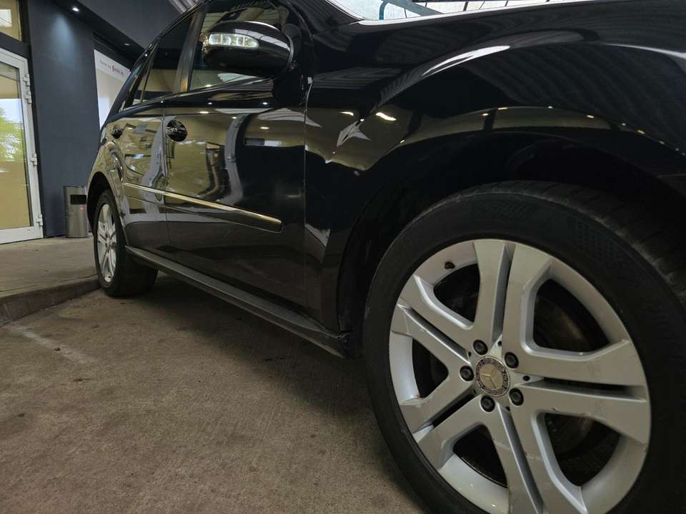 Mercedes-Benz ML 320 - Imagem 11