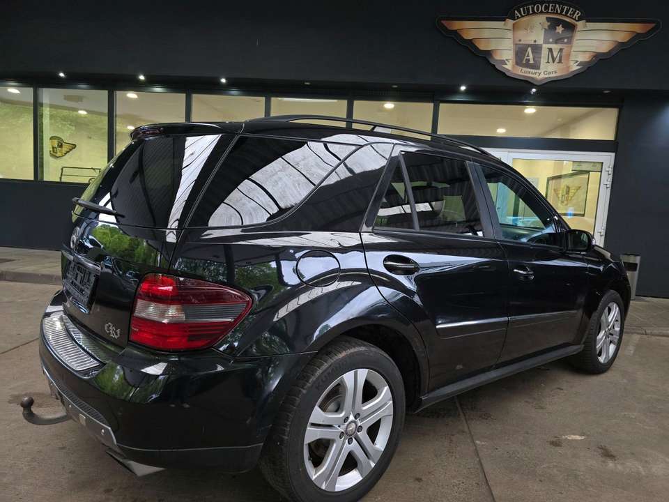 Mercedes-Benz ML 320 - Imagem 13