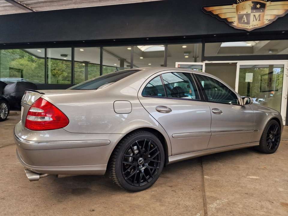 Car picture 8