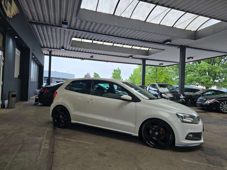 Volkswagen Polo - Imagem 9